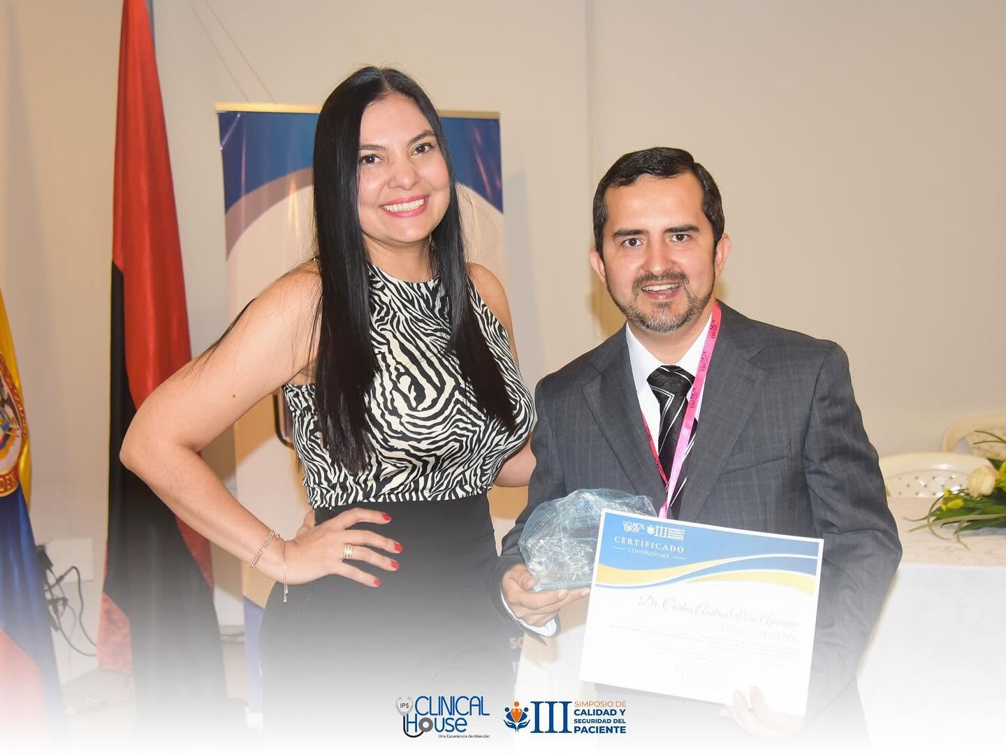 Reconocimiento Dr Carlos Vera